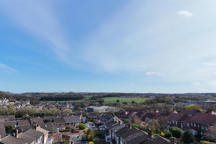 Views - Picture 47 of 54