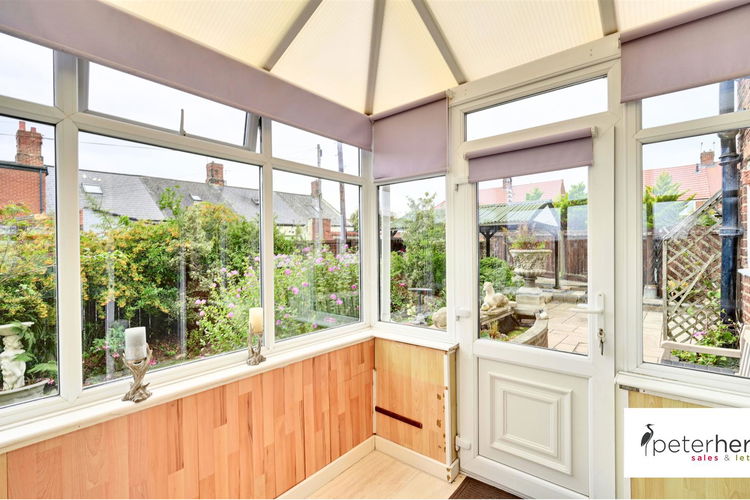 Conservatory - Picture 9 of 22