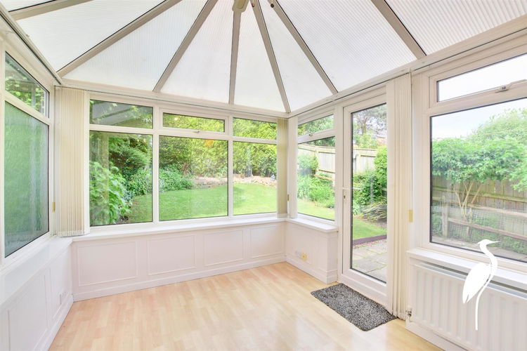 Conservatory - Picture 10 of 22