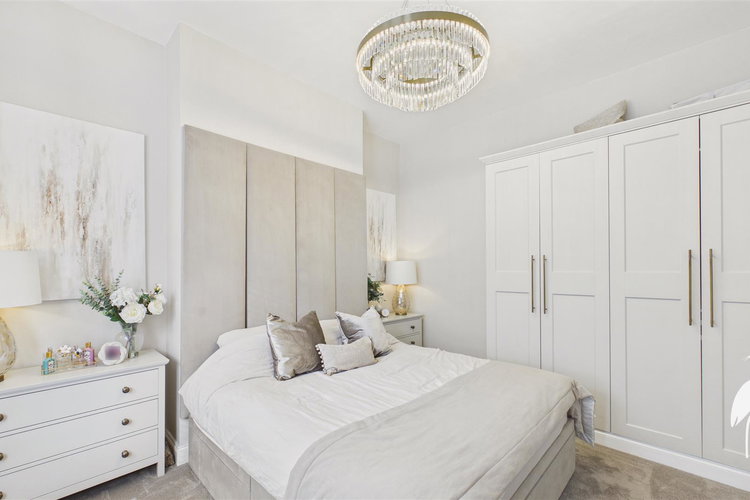 Bedroom 2 - Picture 12 of 20