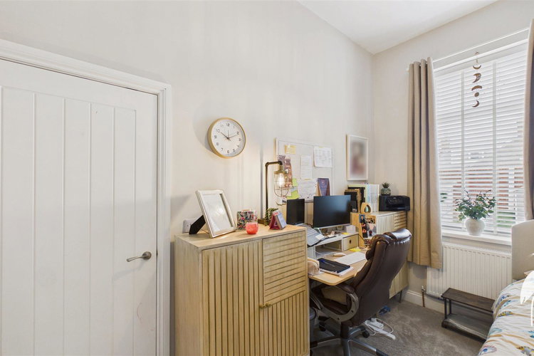 Bedroom 2 - Picture 13 of 20