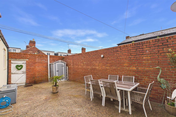 Outside - Picture 19 of 20