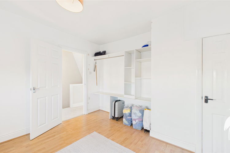 Bedroom 2 - Picture 14 of 18