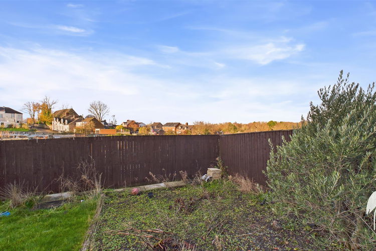 Outside - Picture 18 of 18