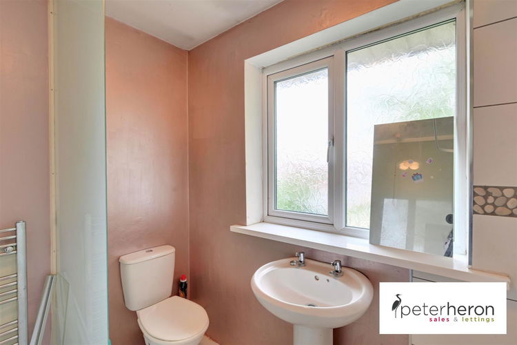 En-Suite - Picture 18 of 30