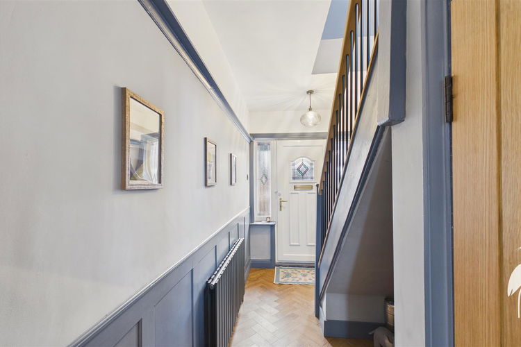 Reception Hall - Picture 12 of 25