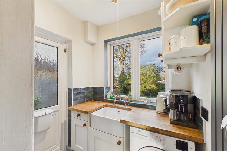 Kitchen - Picture 8 of 25