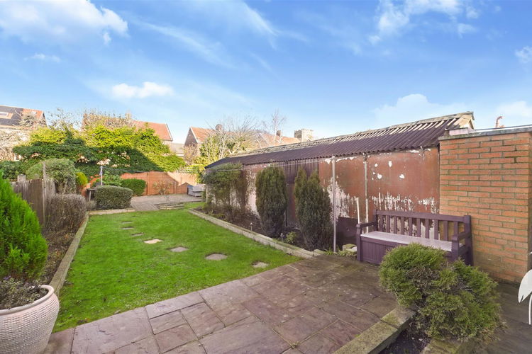 Outside - Picture 26 of 26