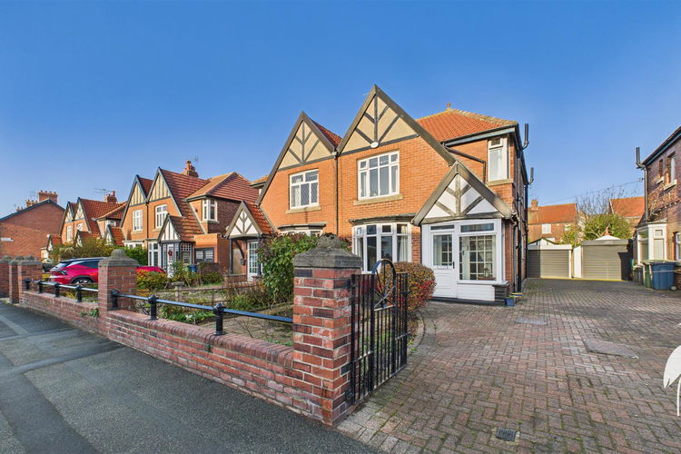 Outside - Picture 2 of 26