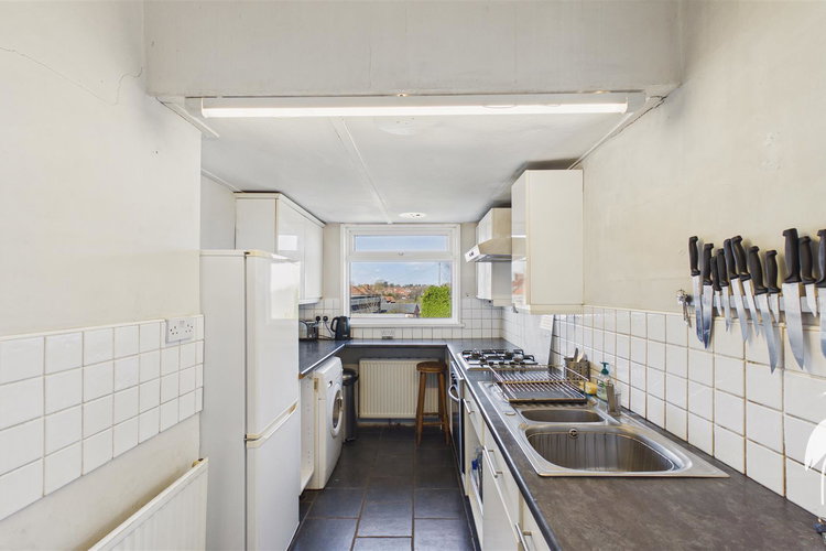 Kitchen - Picture 8 of 23