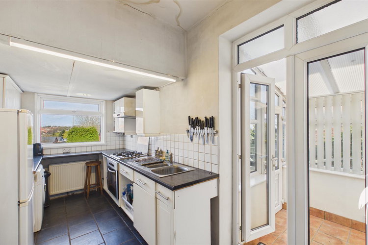 Kitchen - Picture 9 of 23