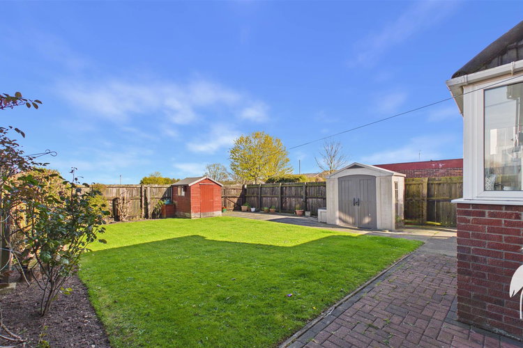 Outside - Picture 26 of 29