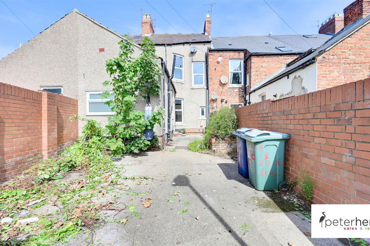 Outside - Picture 19 of 19