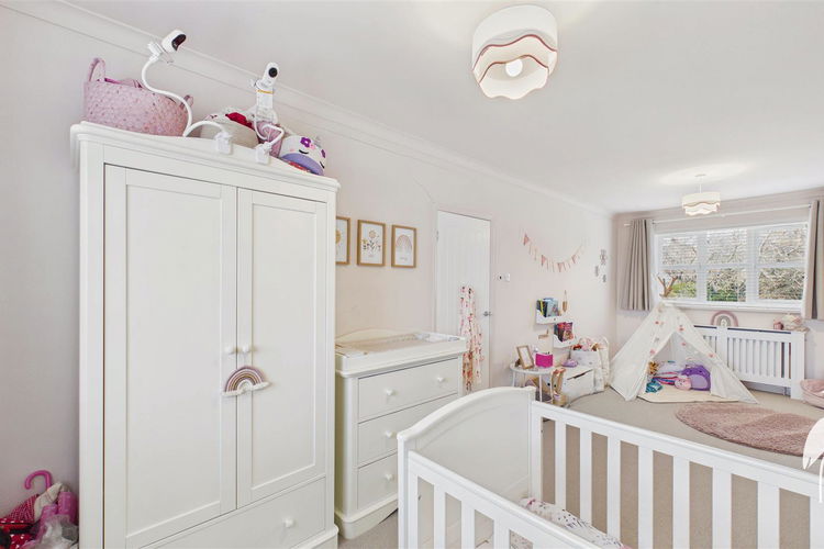 Bedroom 1 - Picture 17 of 27