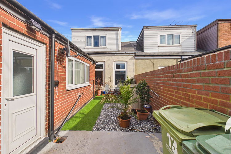 Outside - Picture 18 of 18