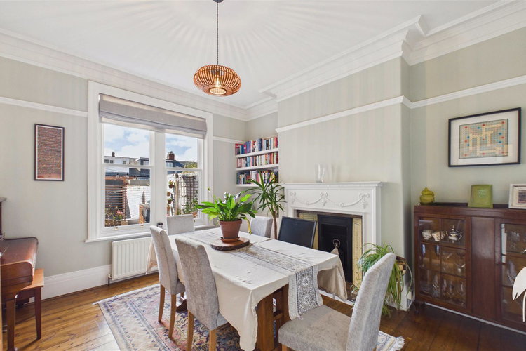 Dining Room - Picture 5 of 48