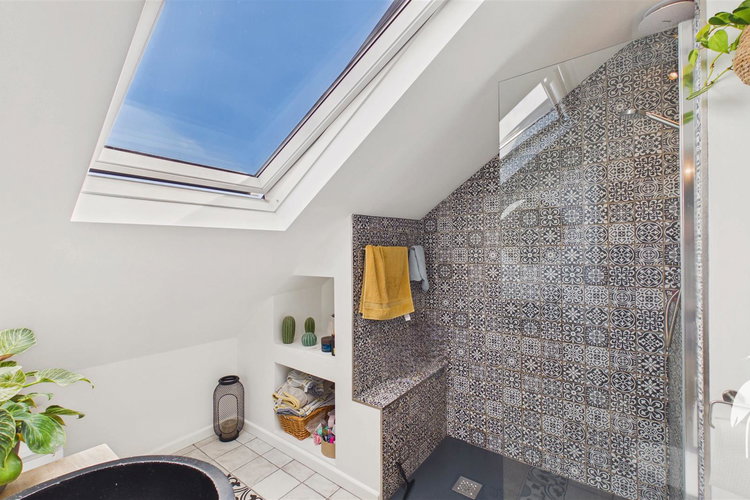 En-Suite Shower Room - Picture 40 of 48