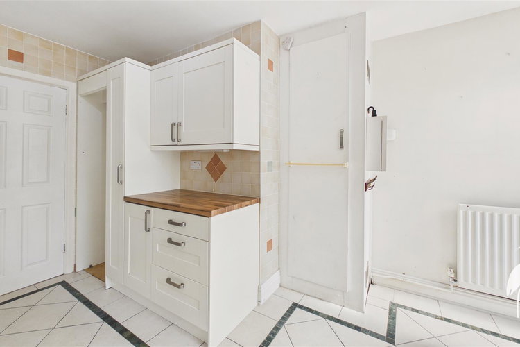 Kitchen - Picture 13 of 24