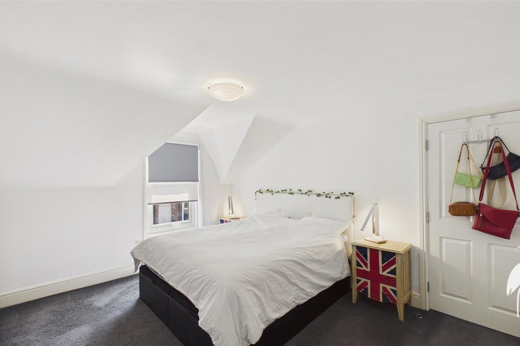 Bedroom 1 - Picture 15 of 24