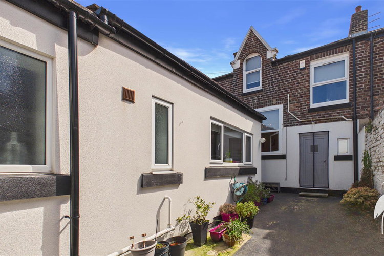 Outside - Picture 24 of 24