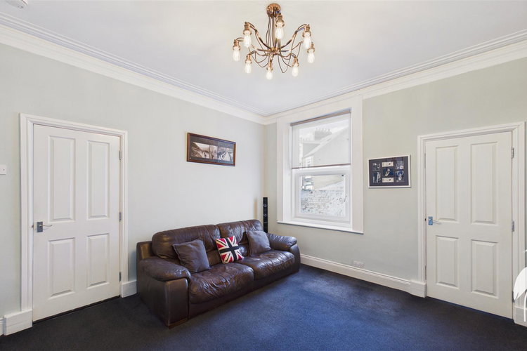 Sitting Room - Picture 5 of 24