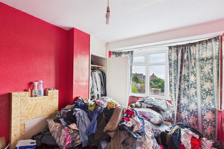 Bedroom 1 - Picture 6 of 10