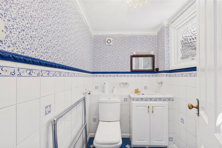 Cloakroom/WC - Picture 16 of 47
