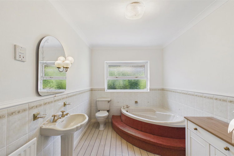 Bathroom - Picture 30 of 47