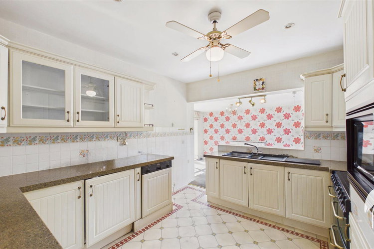 Kitchen - Picture 10 of 47