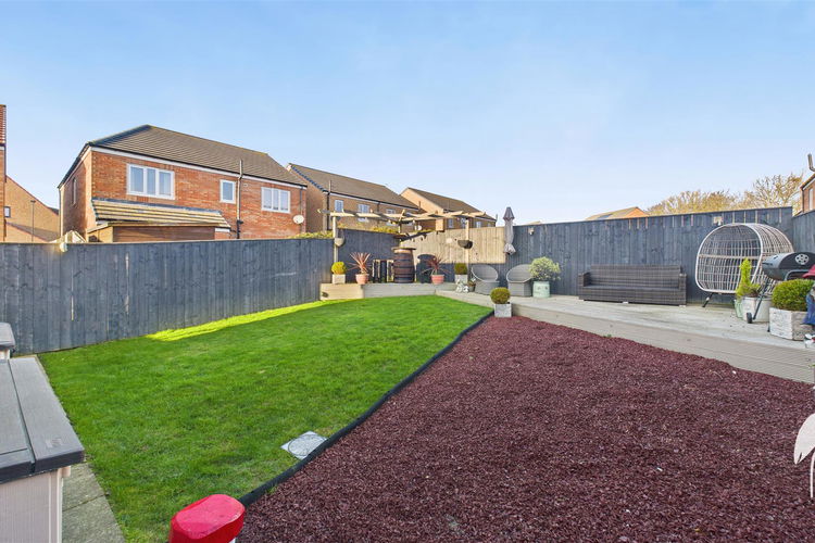 Outside - Picture 26 of 26