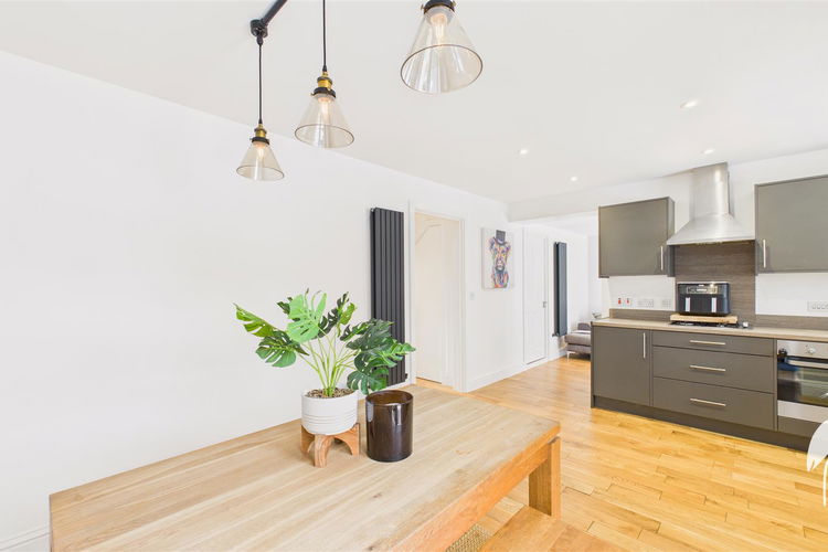 Dining Kitchen - Picture 5 of 26