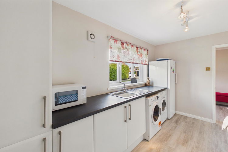 Utility - Picture 15 of 37