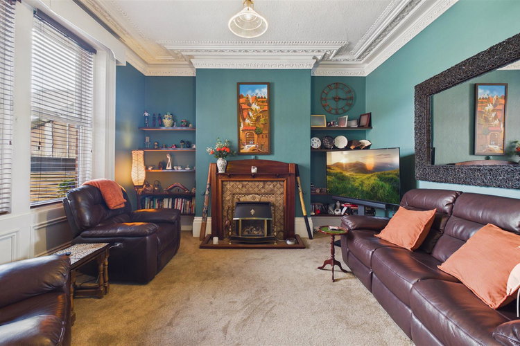 Sitting Room - Picture 6 of 50