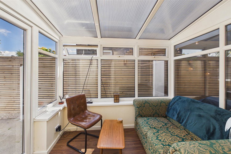 Conservatory - Picture 18 of 50