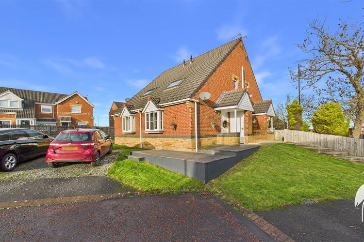 Front External.jpg - Picture 1 of 11