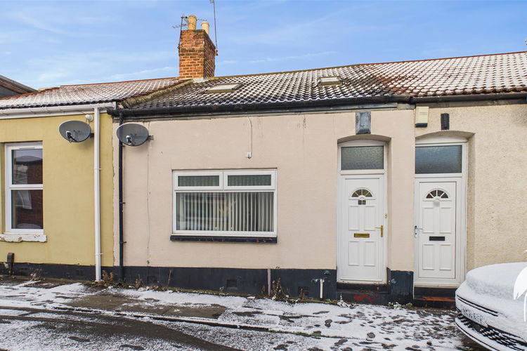 CAM03169G0-PR0122-STILL001.jpg - Picture 1 of 16