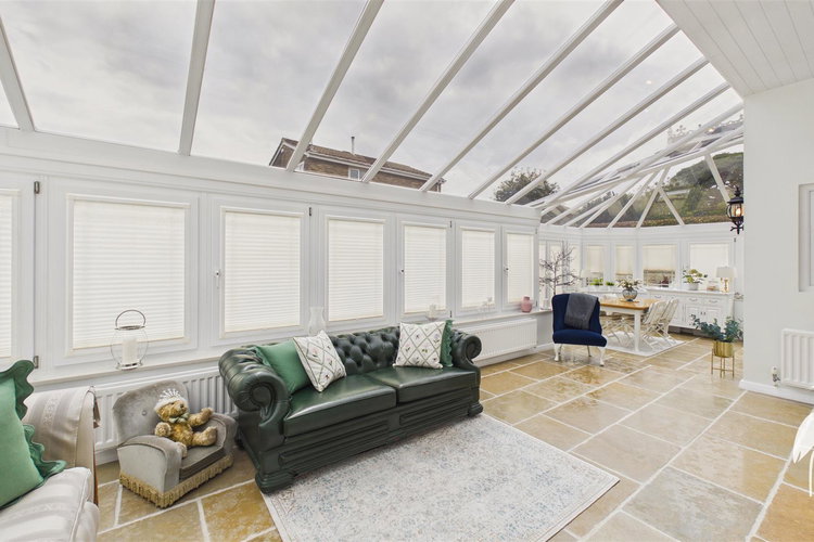 Conservatory - Picture 24 of 59