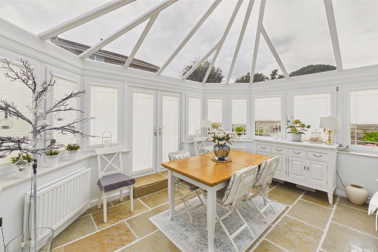 Conservatory - Picture 25 of 59