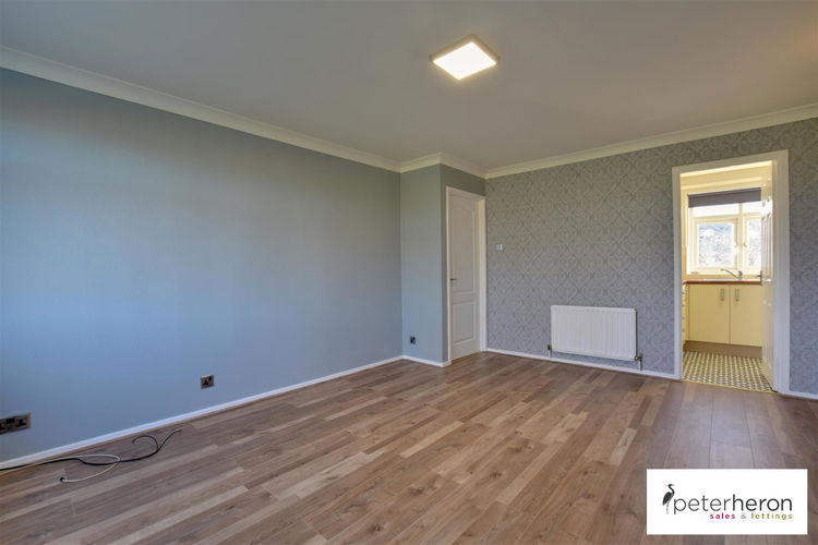 Living Room - Picture 3 of 10