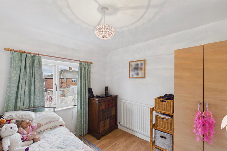 Bedroom 2 - Picture 13 of 21