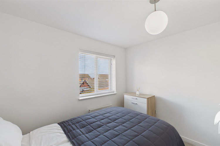 Bedroom 2 - Picture 20 of 32