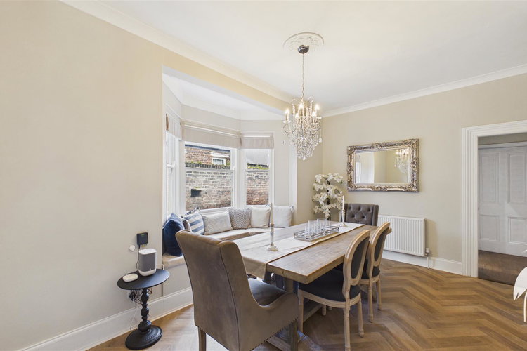 Dining Room - Picture 12 of 47