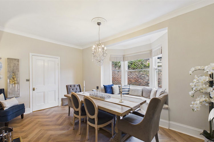 Dining Room - Picture 13 of 47