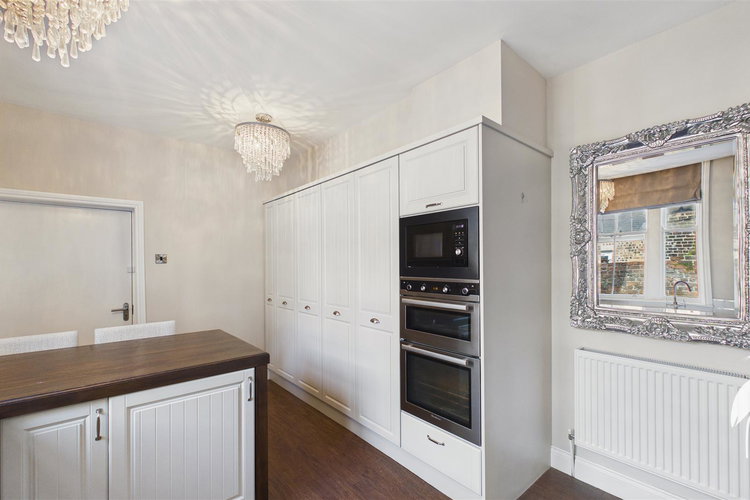 Breakfasting Kitchen - Picture 18 of 47