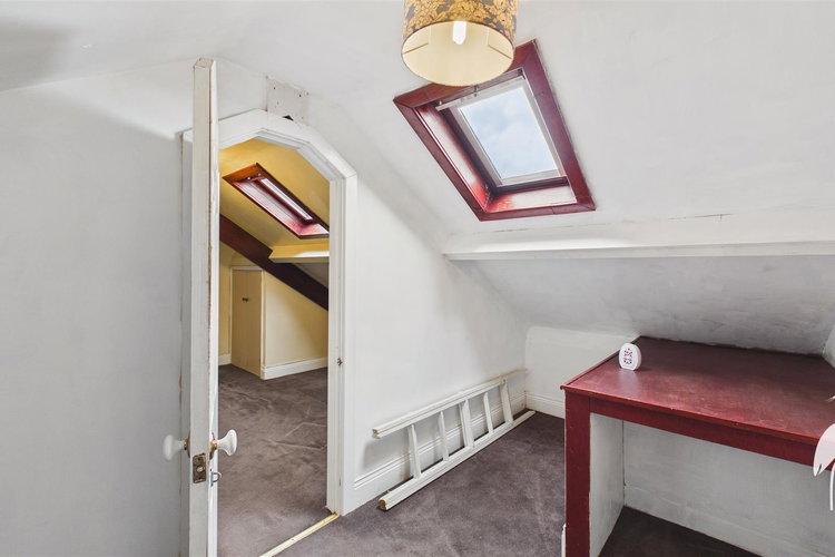 Loft Space - Picture 11 of 13