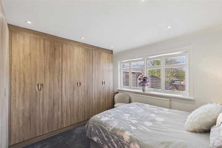 Bedroom 1 - Picture 11 of 25