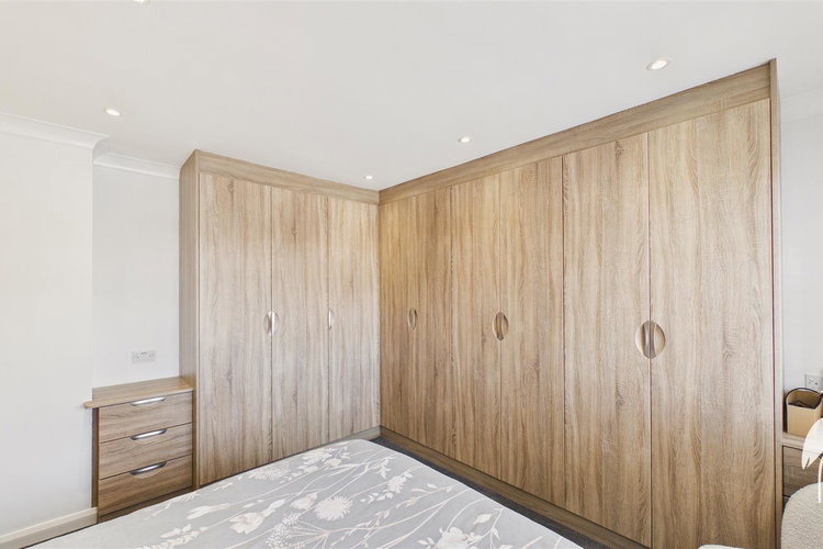 Bedroom 1 - Picture 13 of 25