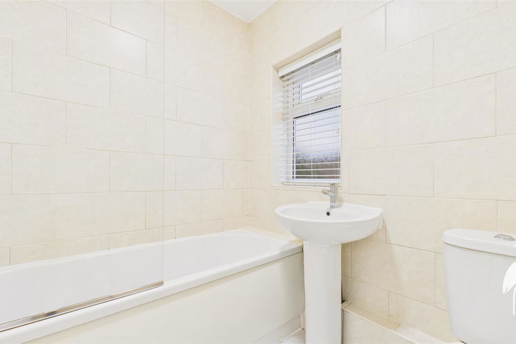 Bathroom - Picture 13 of 15