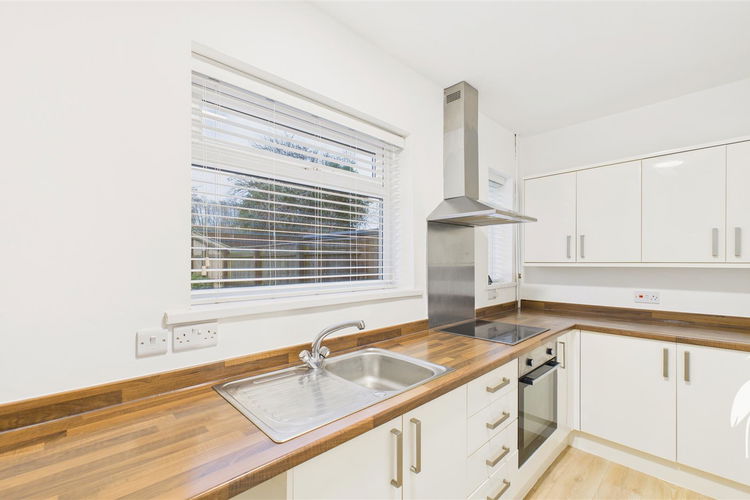 Kitchen - Picture 4 of 15