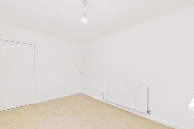 Bedroom 1 - Picture 10 of 15